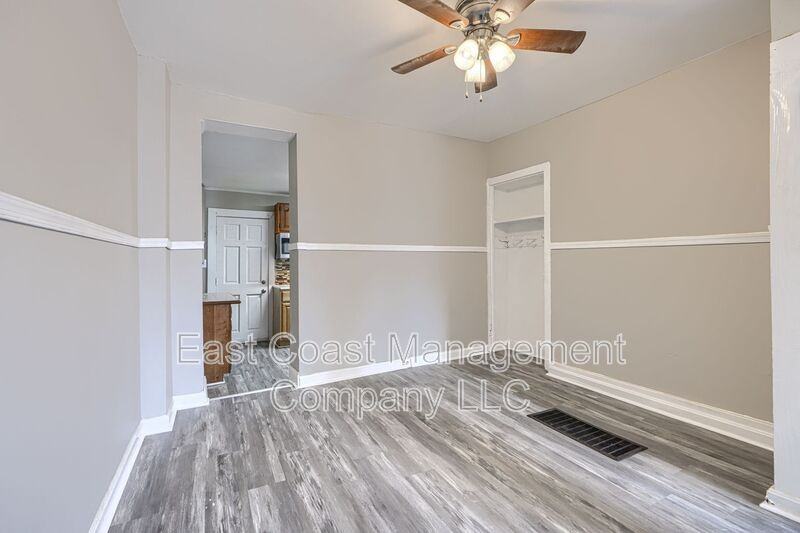 1220 W Pratt St - Photo 7 of 30