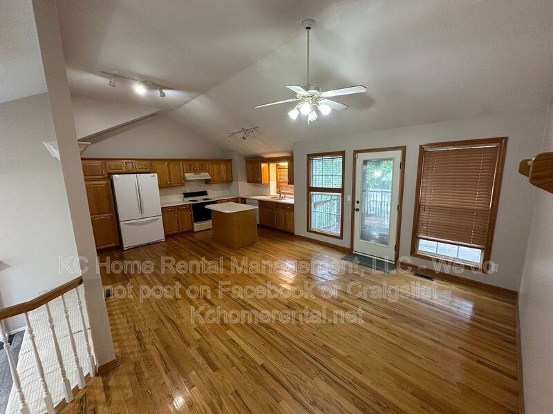 1224 Se Princeton Dr - Photo 4 of 45