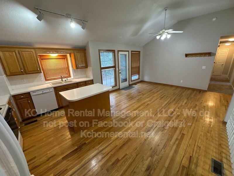 1224 Se Princeton Dr - Photo 7 of 45