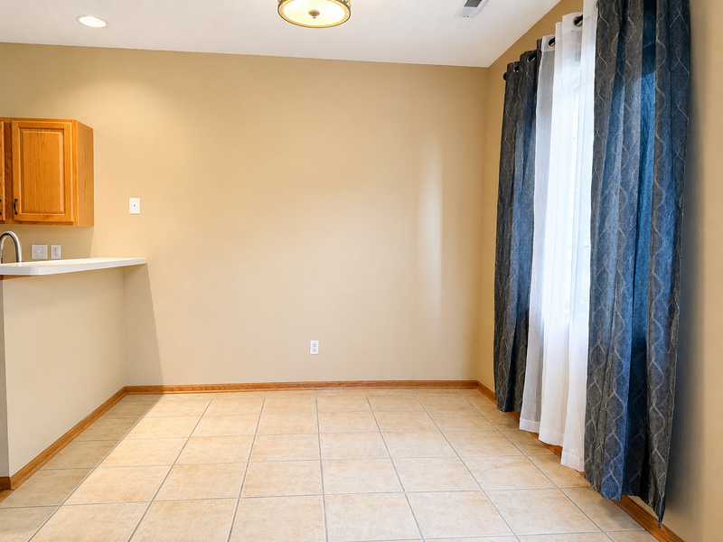 13849 Hyacinth Dr - Photo 6 of 18