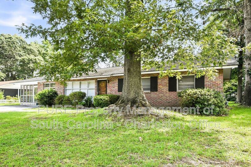 628 Constant Dr - Photo 2 of 21