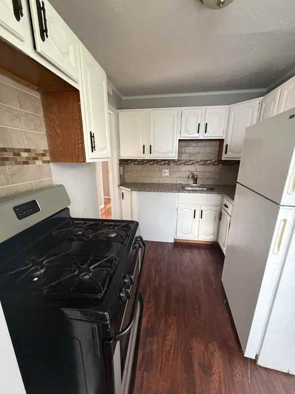 16910 Lotus Dr - Photo 6 of 8