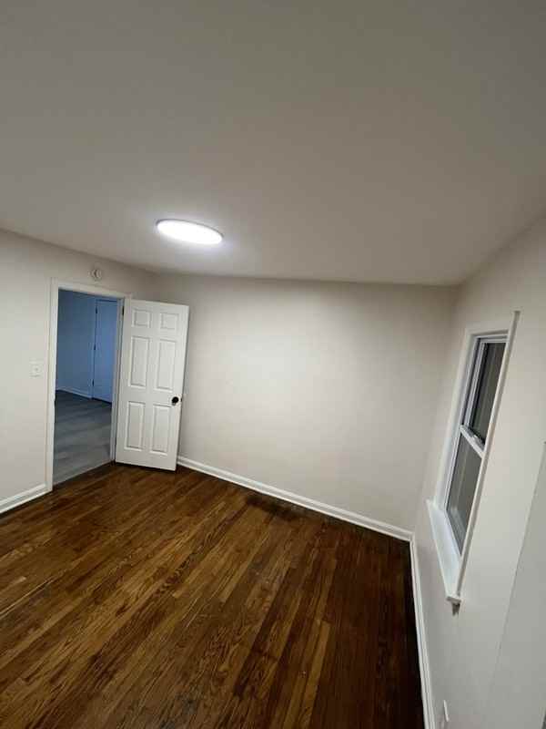 13916 Durkee Ave - Photo 2 of 8