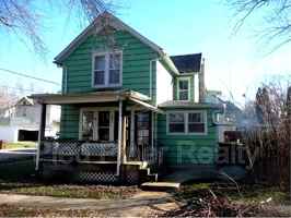featured image of 803 S Walnut Ave