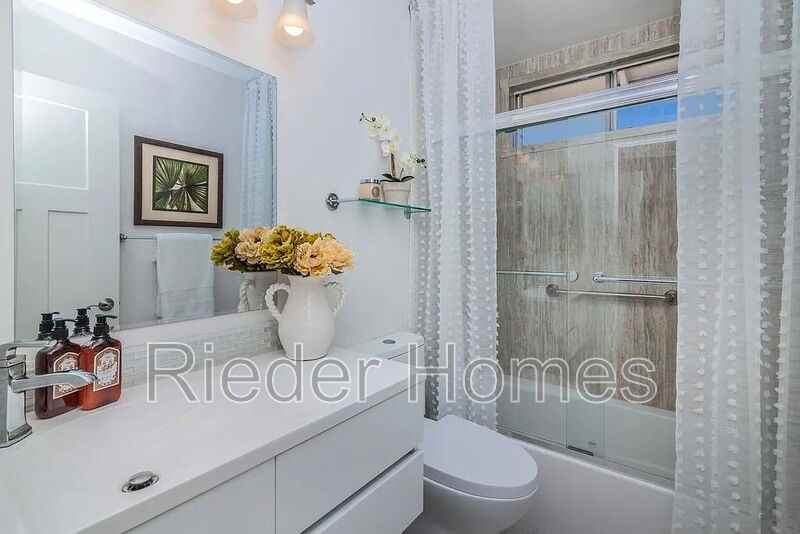 4435 Summer Dr #3 - Photo 4 of 11