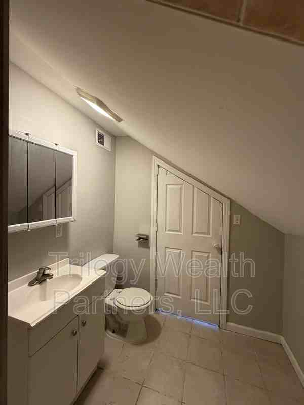 49 Haledon Ave - Photo 7 of 12