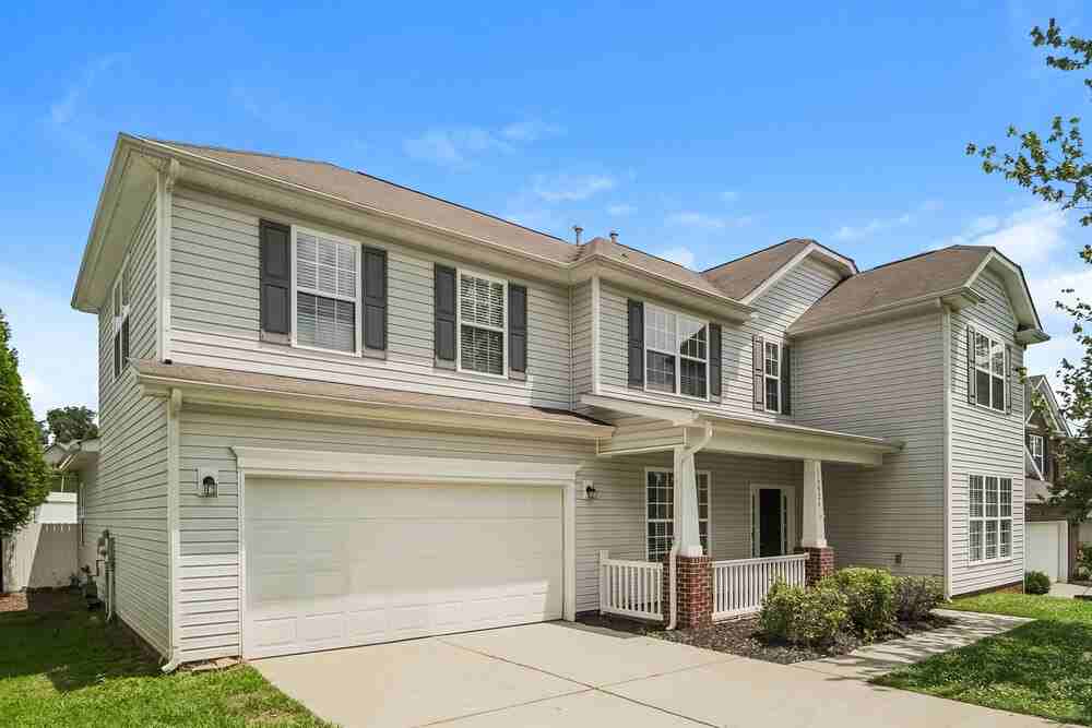 16826 Macanthra Dr - Photo 4 of 20