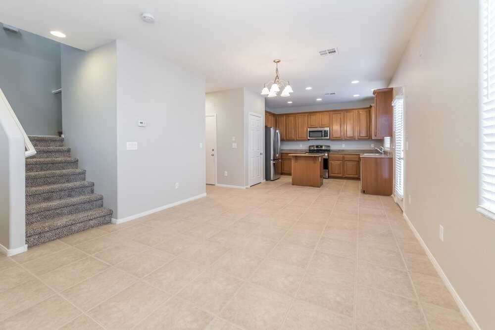 8257 Begonia Blush Dr - Photo 5 of 15