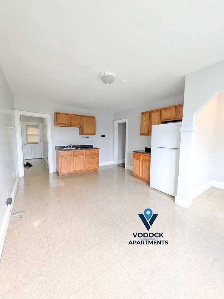 65 Belmont Avenue #4L - Photo 4 of 19