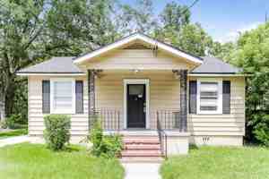 featured image of 3037 Columbus Ave