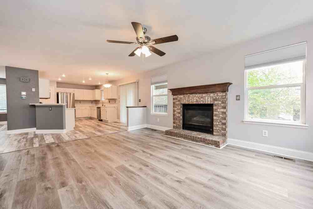 13483 Garfield St - Photo 5 of 18