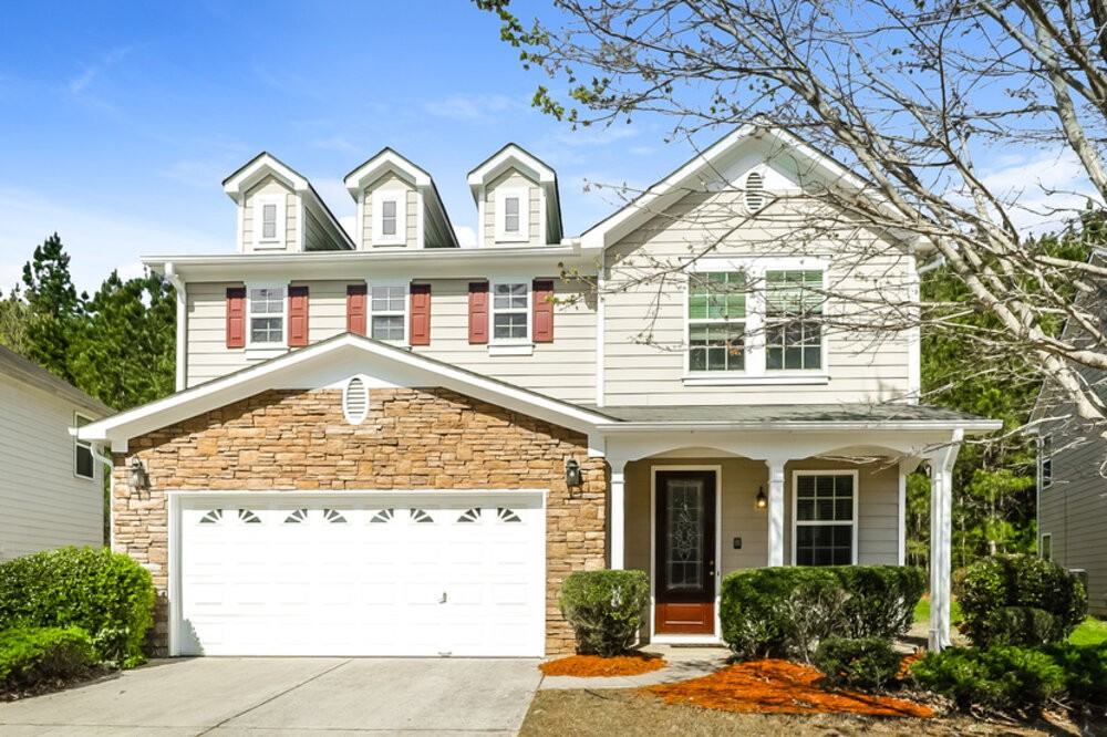 2110 Valley Creek Dr