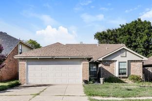 2321 Clareton Dr - Photo 1 of 1