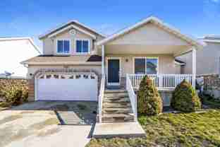7747 S Briar Dr - Photo 1 of 1