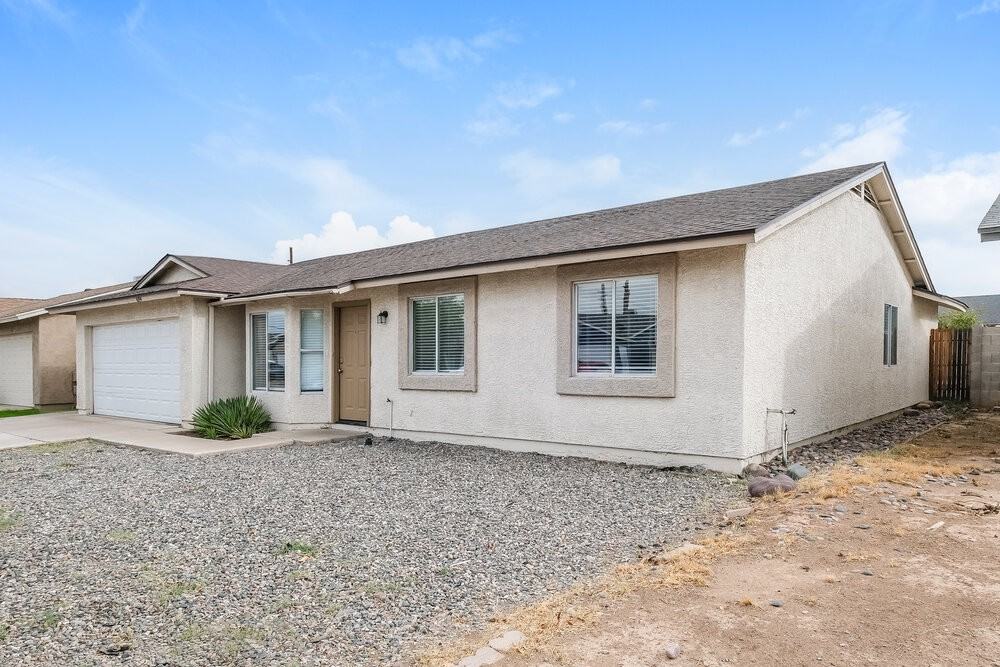 6634 W Pima St - Photo 3 of 16