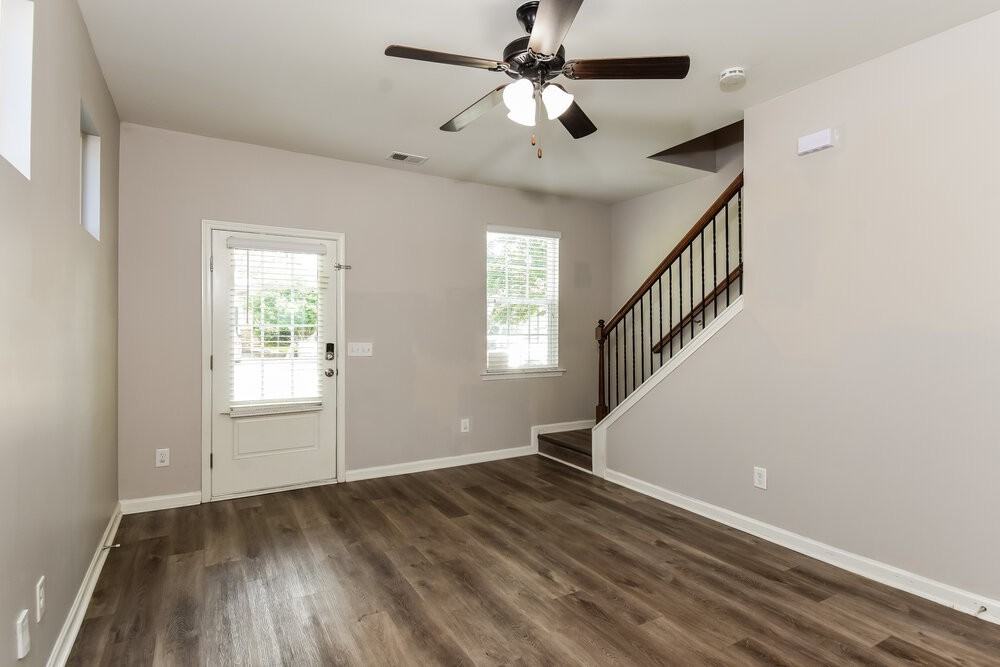 69 Howard Ave Nw - Photo 6 of 17