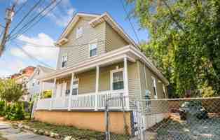 featured image of 307 Jefferson Ave #1