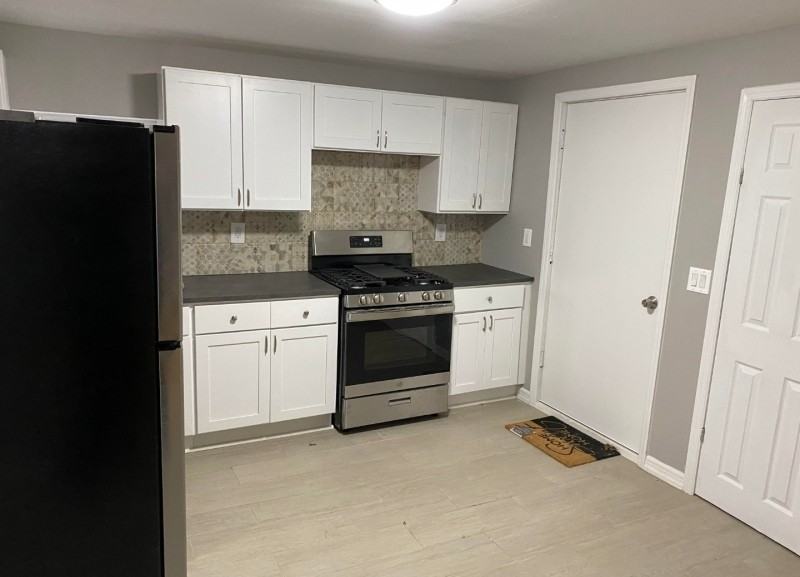 307 Jefferson Ave #1 - Photo 2 of 23