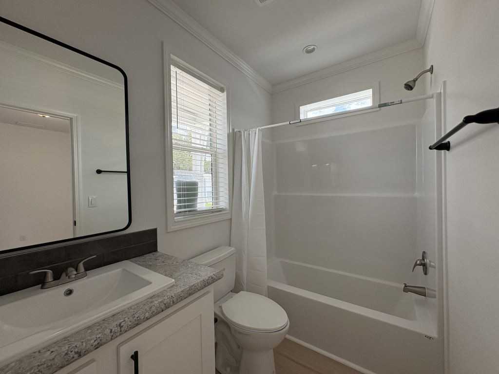 1643 Voyager Dr - Photo 4 of 19