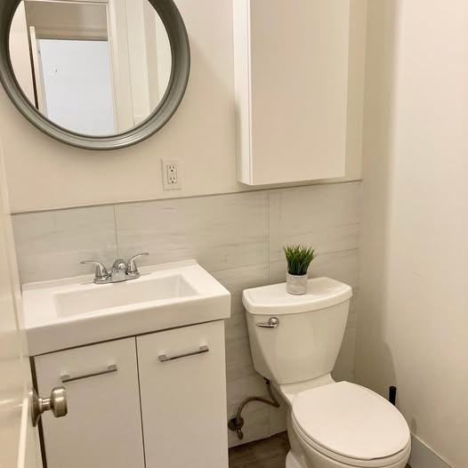 1649 Bloor Street West - Photo 6 of 21