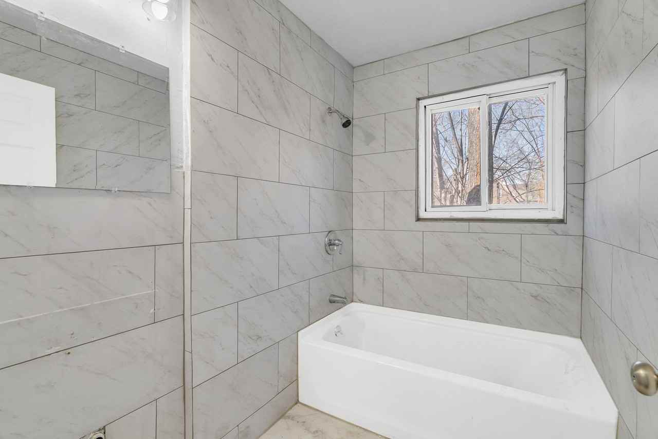 13900 Sussex St #1 - Photo 7 of 25