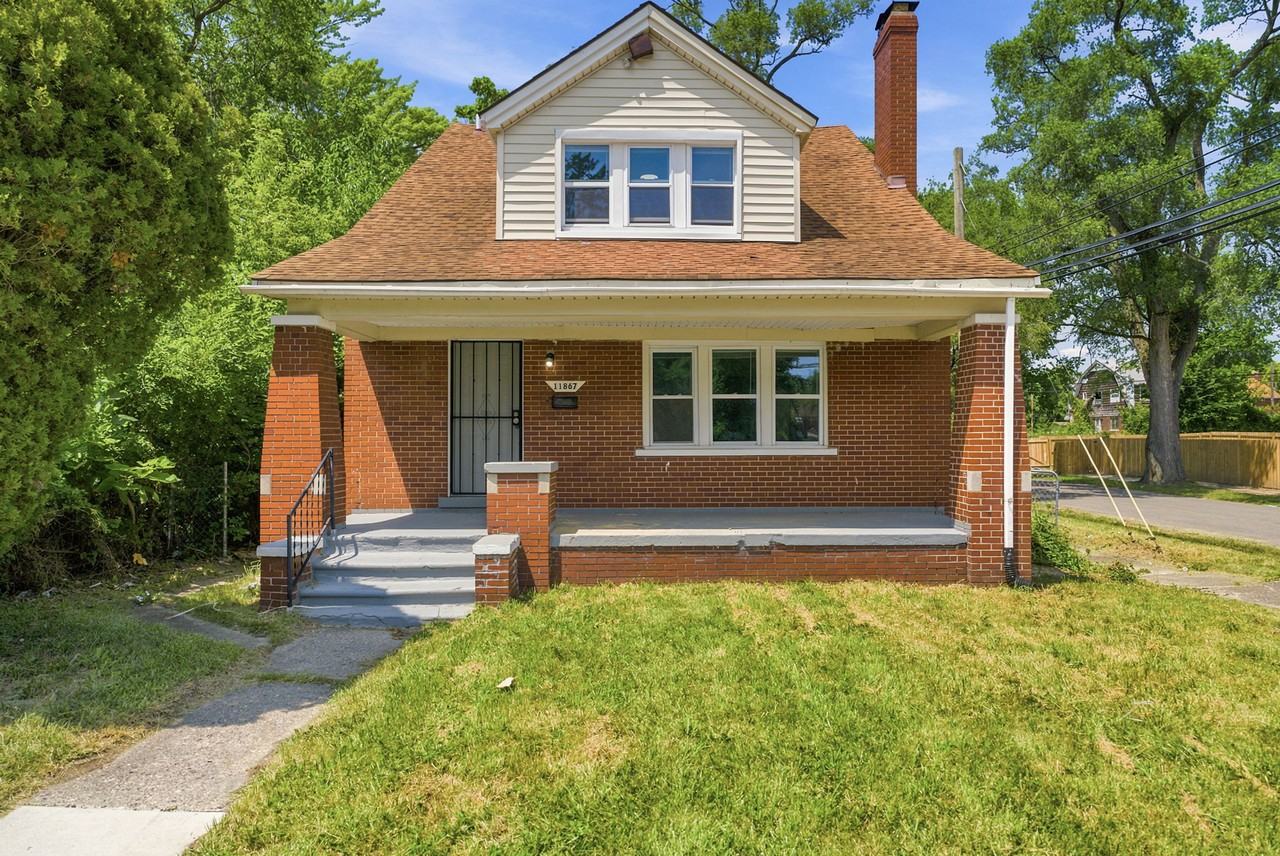 11867 Elmdale St #1 - Photo 2 of 31