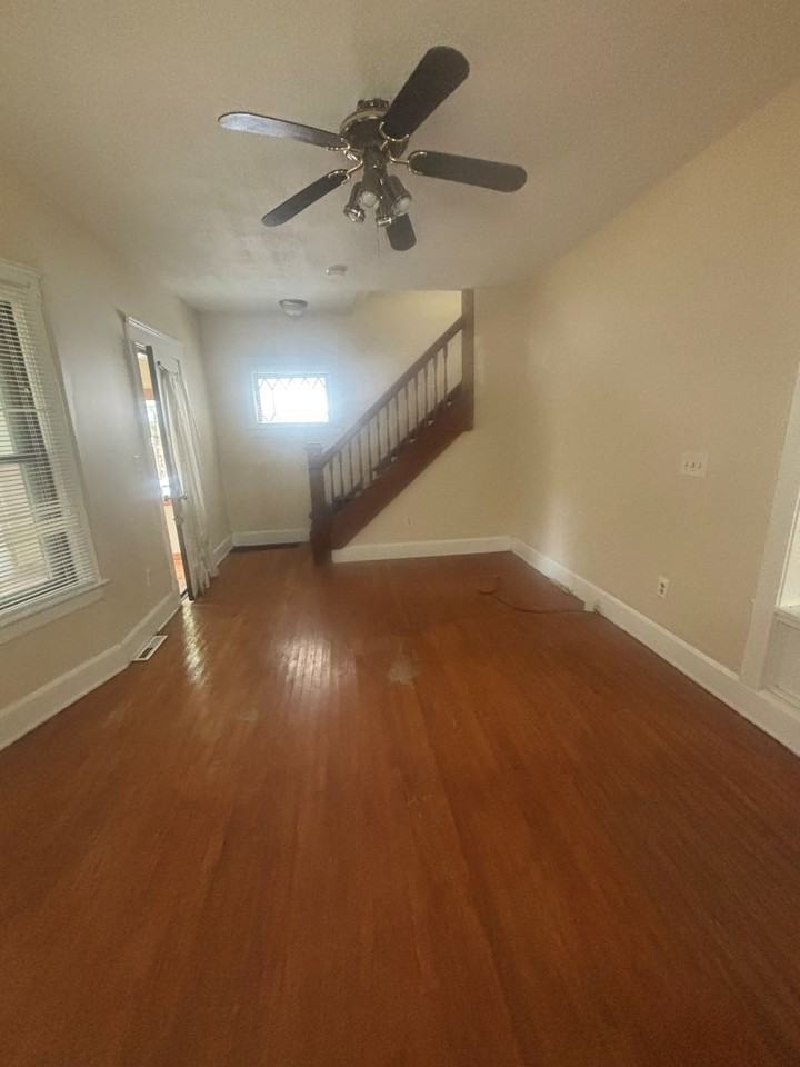 3871 W 21st St #1 - Photo 4 of 14