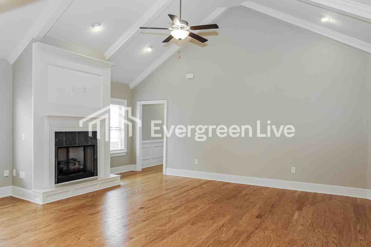 15575 Ironcrest Dr Nw - Photo 3 of 15