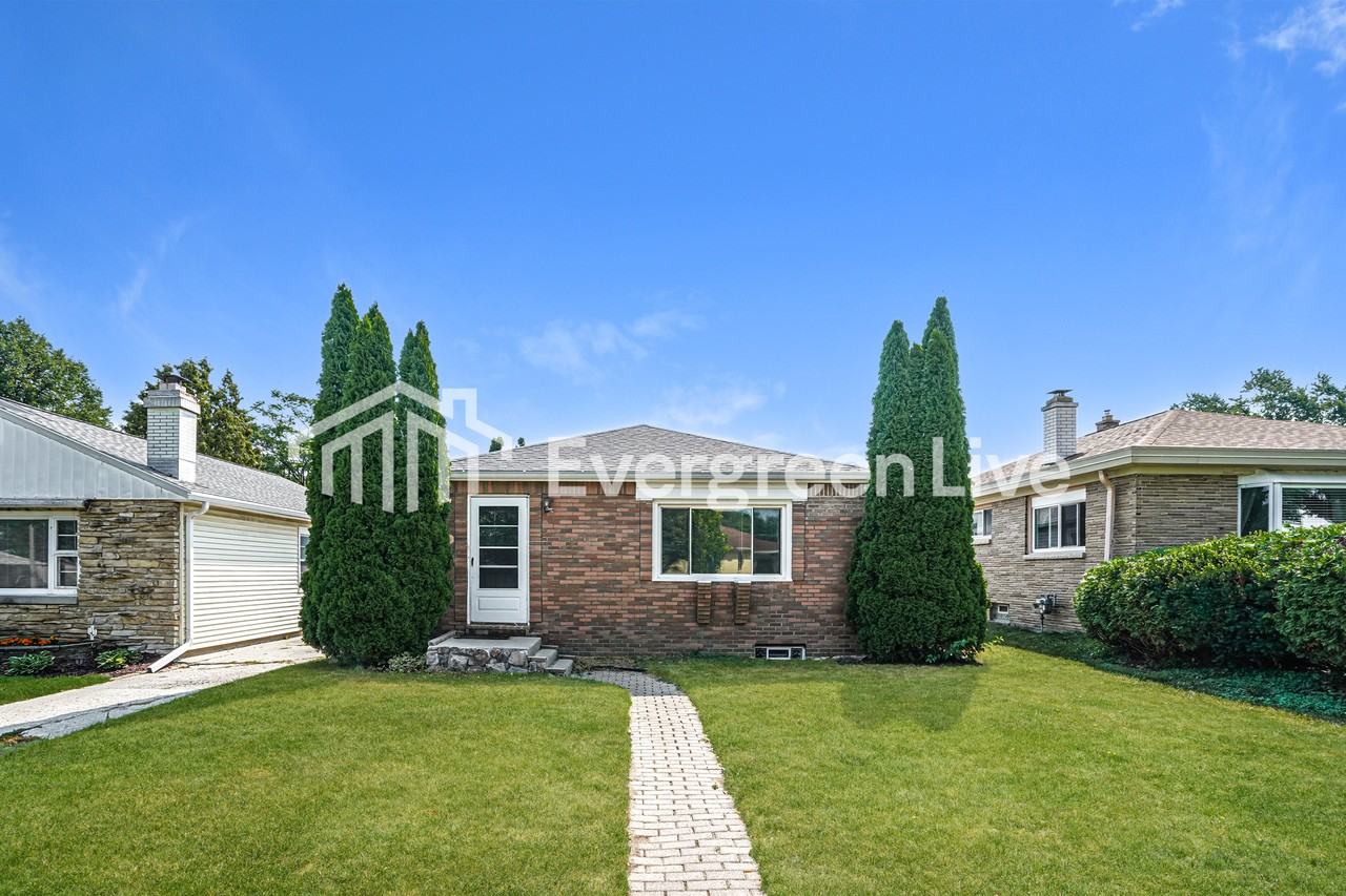 4064 N 62nd St - Photo 2 of 15