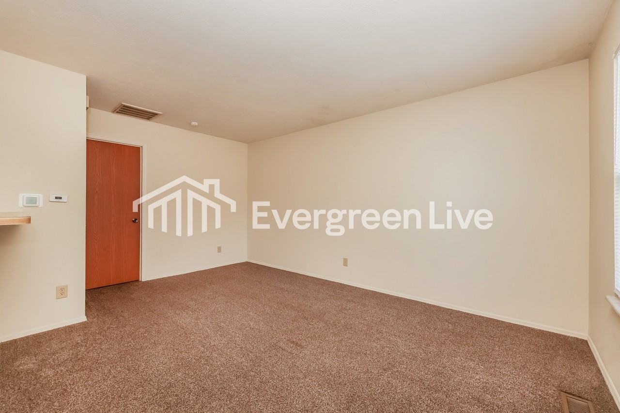 6377 Nightwind Ct - Photo 3 of 15