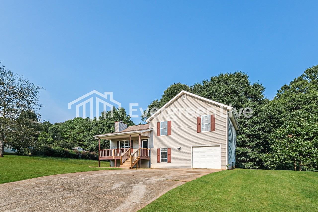 4523 Turning Leaf Dr - Photo 2 of 15