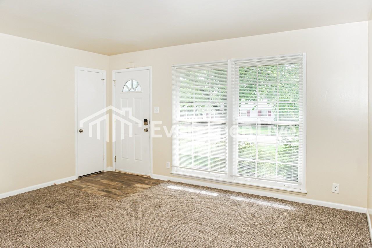 3412 Mimosa Ln Nw - Photo 2 of 15