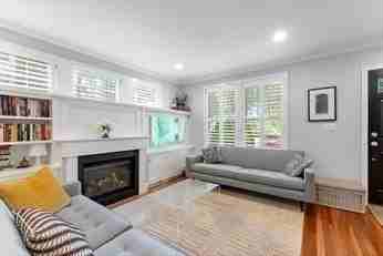 82 Summit Ave - Photo 4 of 21