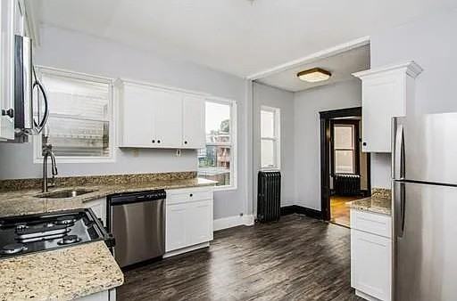 30 Harold St #2 - Photo 2 of 11