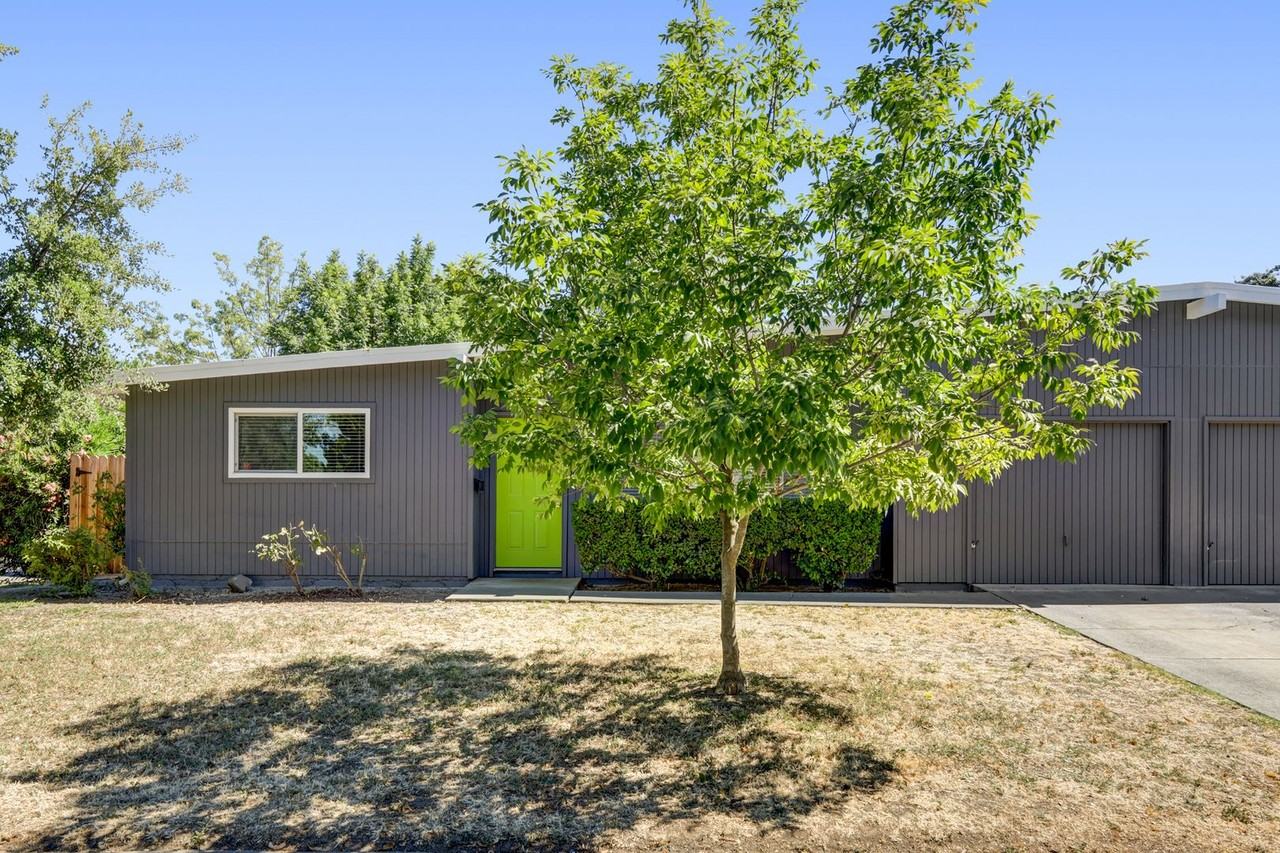 406 Scripps Dr - Photo 4 of 28
