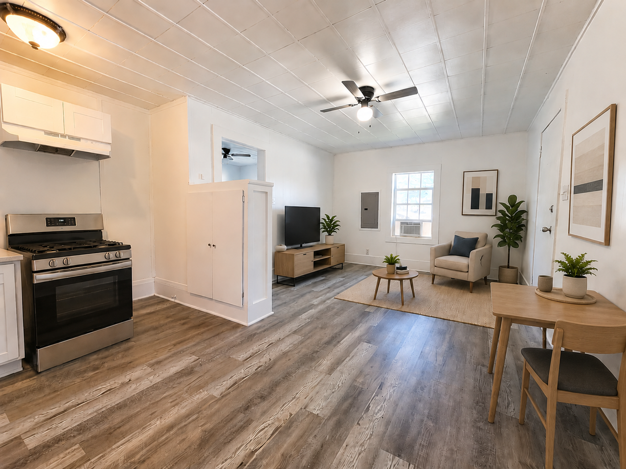 The Rock Apts - Photo 2 of 5