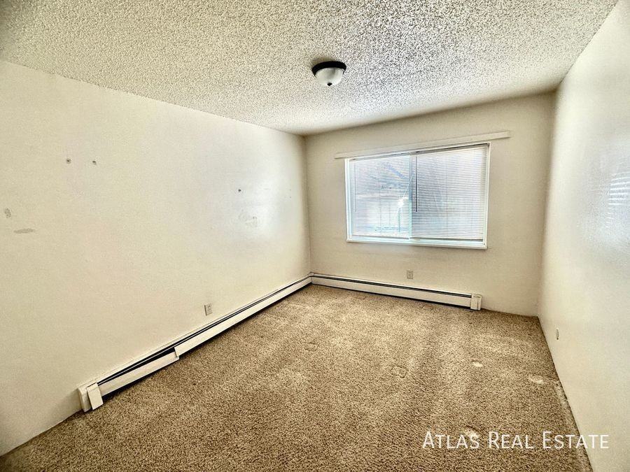312 W Alabama Avenue - Photo 6 of 13