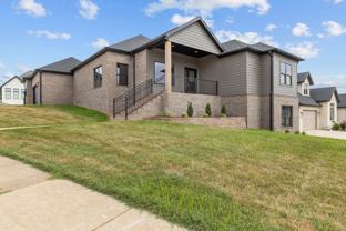 702 S Thornridge Dr - Photo 1 of 1