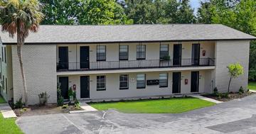 featured image of 2621 Sw 33rd Ave