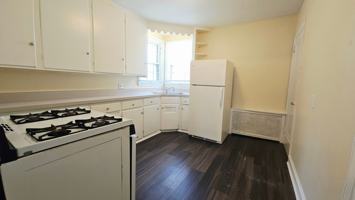 featured image of 921 11th St