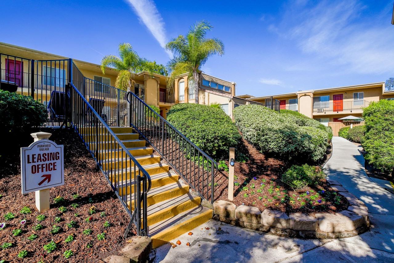 Parkview Poway Apartments - Photo 4 of 16