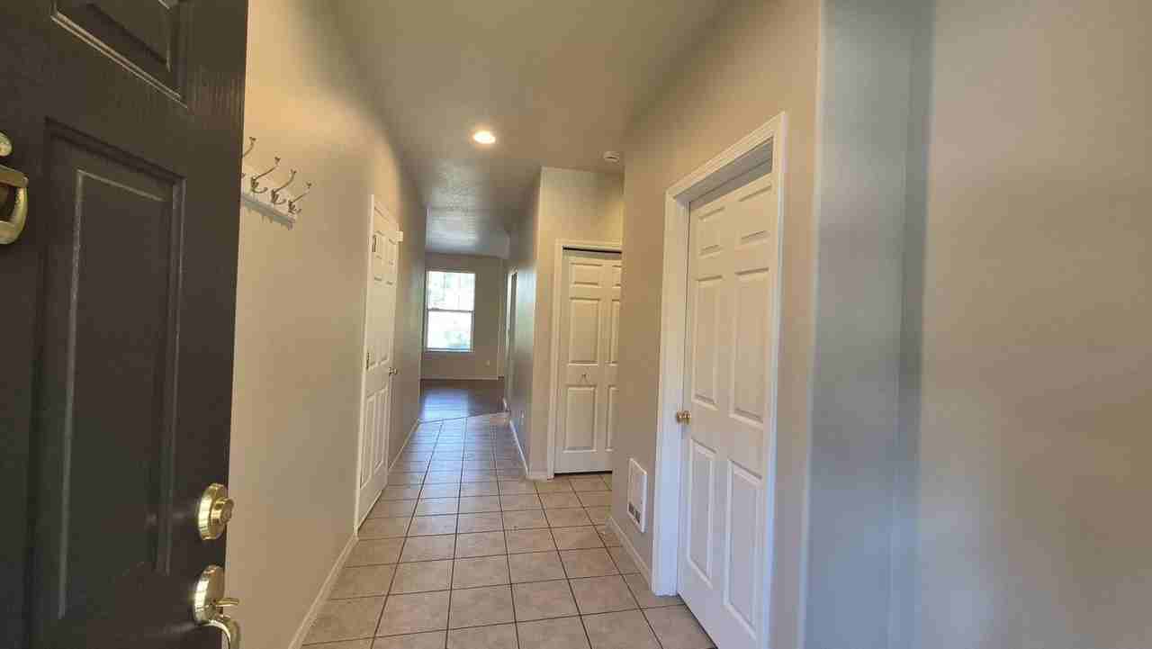 1311 Sw Edgefield Meadows Ct - Photo 7 of 21
