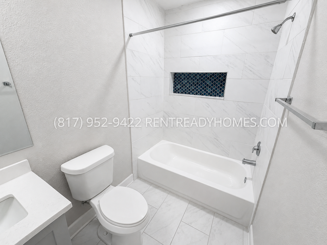 1621 Locust St - Photo 6 of 22