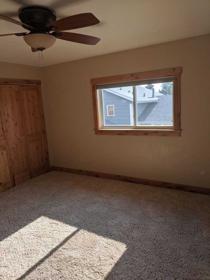 5511 E Old Farm Cir - Photo 7 of 12