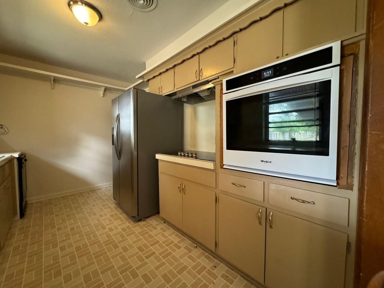 4512 Nw Cheyenne Ave - Photo 5 of 13