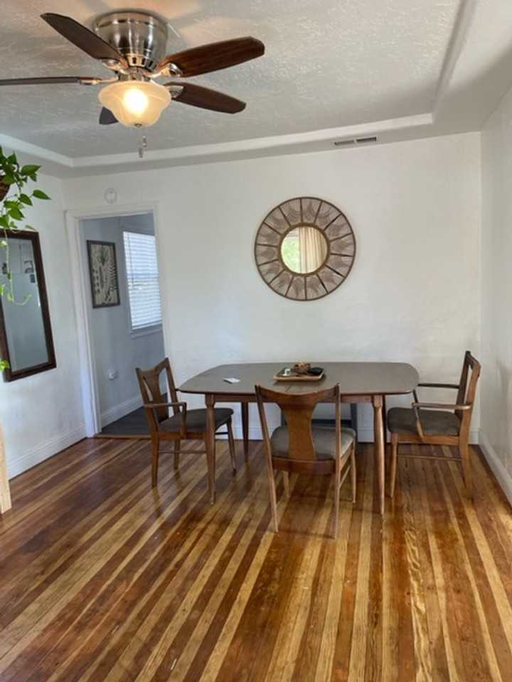 1335 Willis St - Photo 2 of 20