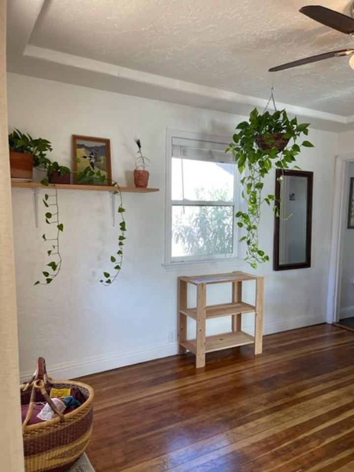 1335 Willis St - Photo 3 of 20