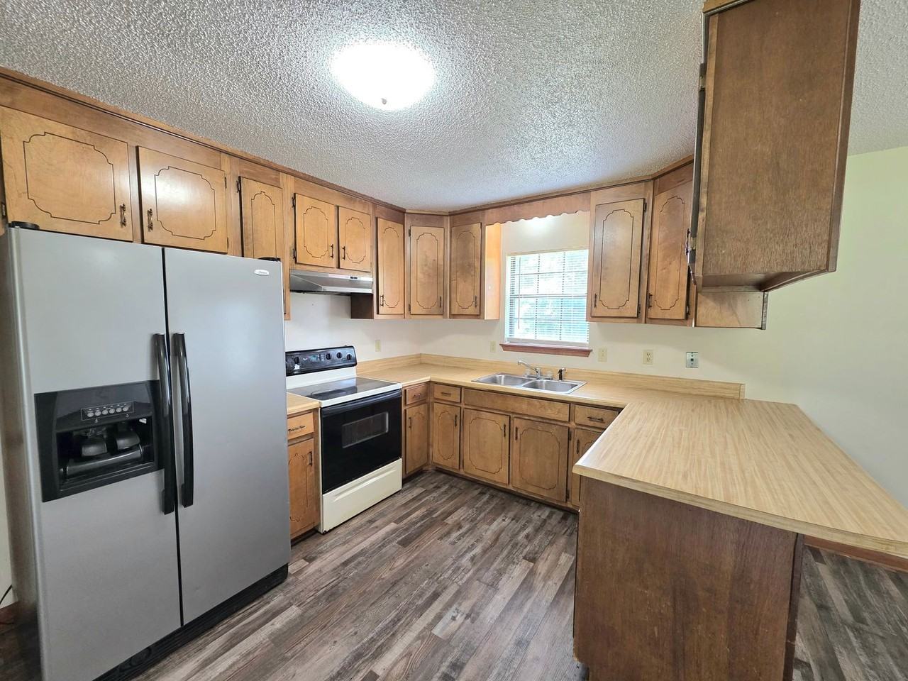 733 Neal Rd #CLO - Photo 6 of 17