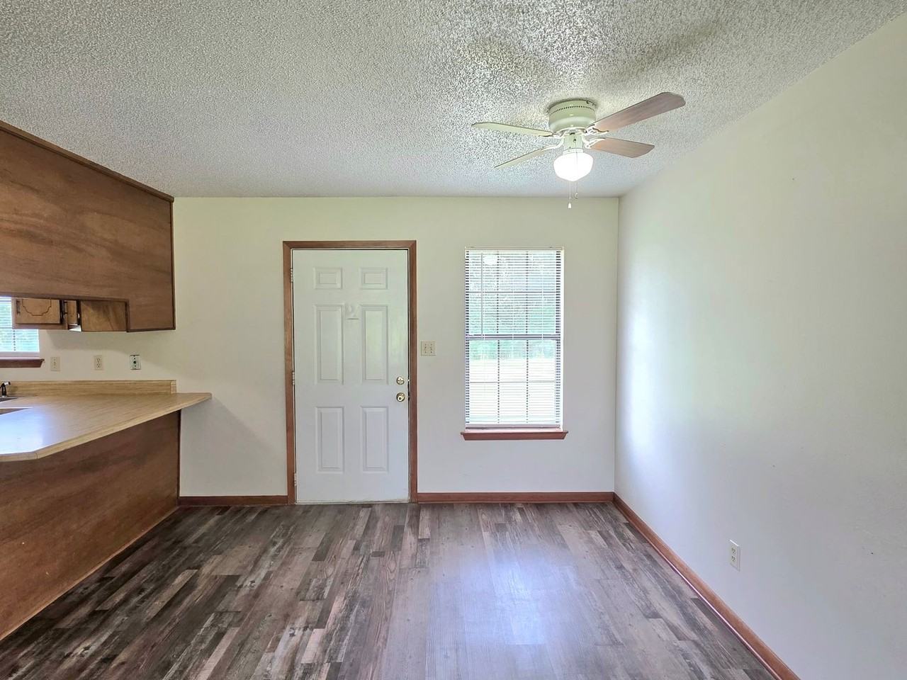 733 Neal Rd #CLO - Photo 7 of 17