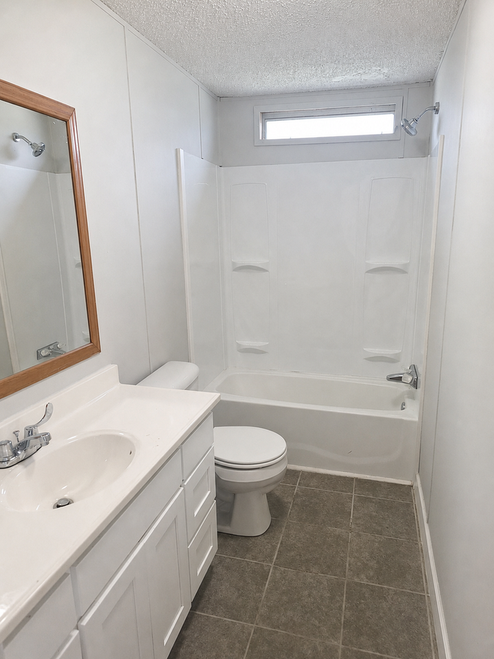 1433 Hickory Valley Rd - Photo 6 of 8